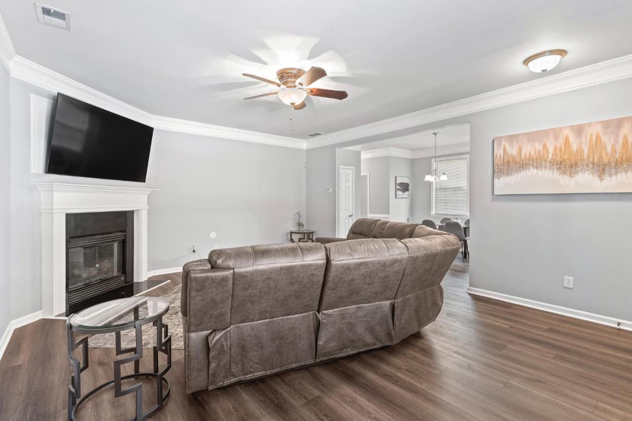 Calming Grey Townhouse With Jacuzzi Bathtub Villa Atlanta Buitenkant foto